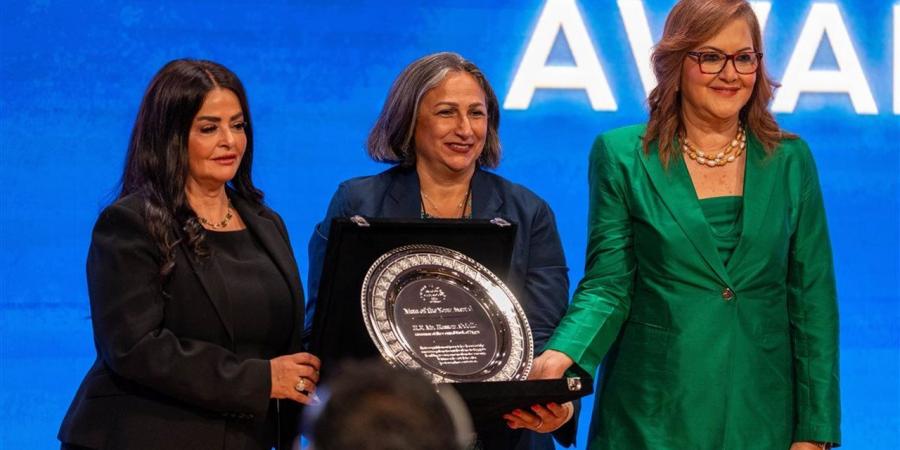"قمة مصر للأفضل 2026» تمنح حسن عبدالله محافظ البنك المركزي المصرى جائزة «شخصية العام» تقديرًا لدوره في تعزيز الاستقرار النقدي
