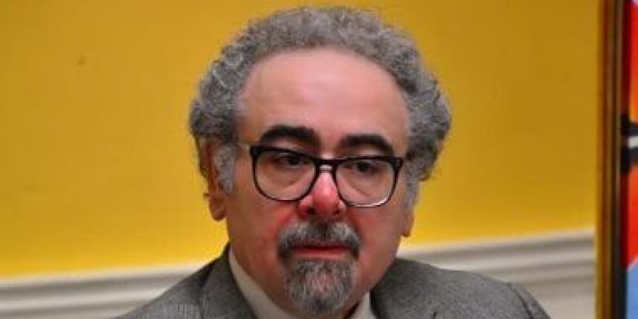 نقيب كتاب مصر يهنئ الرئيس السيسي بذكرى ثورة 30 يونيو