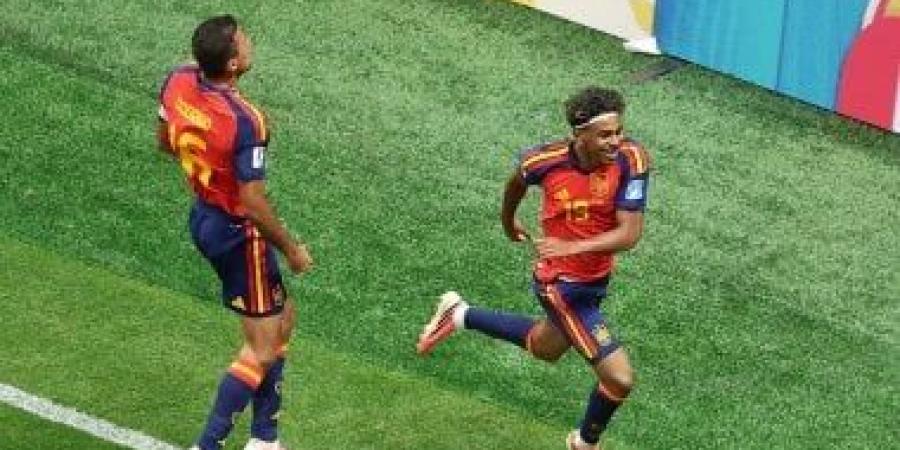يامال: جاهز بنسبة 90%.. ولا أهتم بصافرات الجماهير في كأس العالم