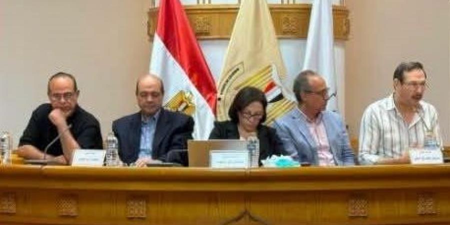 نحو مسرح قومي يوثق 30 يونيو.. نقاش موسع على مائدة "الأعلى للثقافة"
