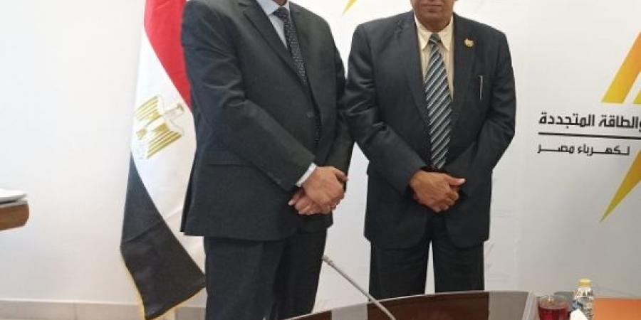 شركة " الخدمات الطبية" ترفع استثمارات وثائق الاستثمار 17% ضمن موازنة 2026/2027