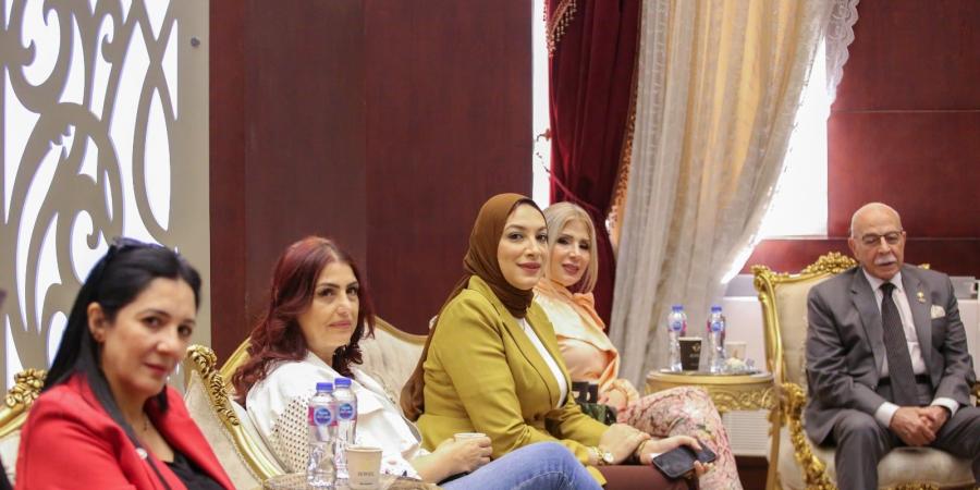تكريم دينا الرفاعى بملتقى صناعة الاحتراف لدورها فى تطوير كرة القدم النسائية
