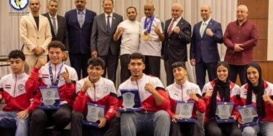 تكريم أبطال منتخب مصر للشباب للمواي تاي في بطولة العالم بحضور 3 سفراء