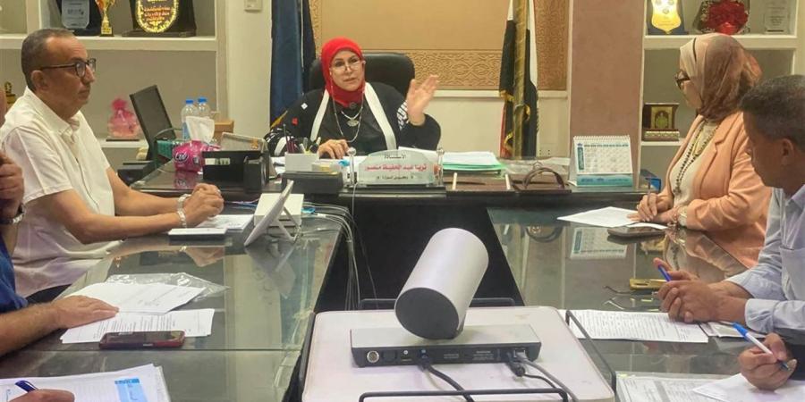 مدير تعليم السويس: لا استثناءات في تحويلات الطلاب والالتزام الكامل بالضوابط الوزارية