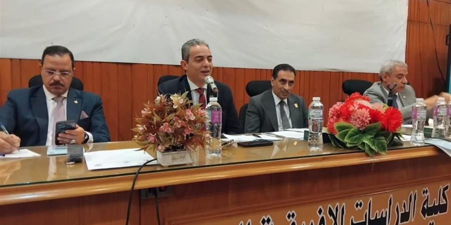 ندوة عن الجمهورية الجديدة والانفتاح على إفريقيا ضمن احتفالات 30 يونيو