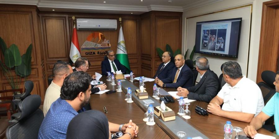 محافظ الجيزة يوجه حي إمبابة بالتصدي للبناء المخالف وتكثيف حملات إزالة الإشغالات بالشوارع