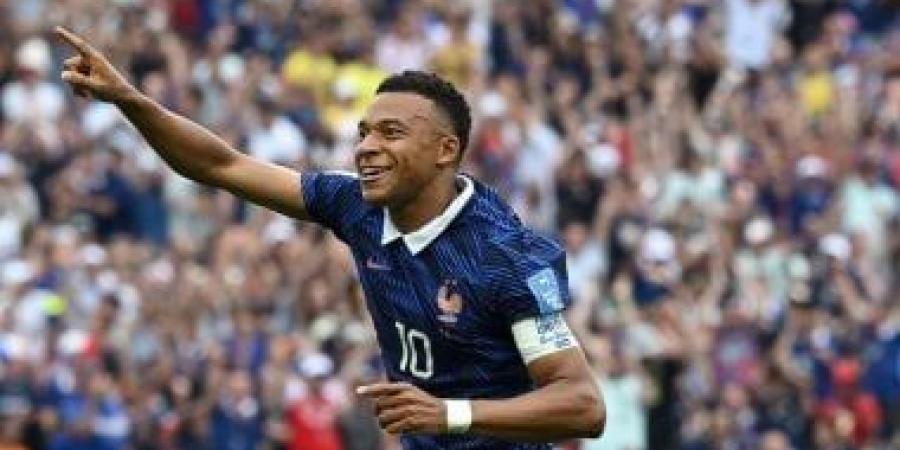 مبابي يحقق رقمًا تاريخيًا في كأس العالم ويتجاوز رونالدو الظاهرة