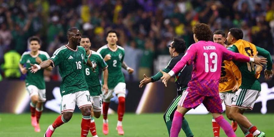 المكسيك تواصل مشوارها وتعبر الإكوادور إلى ثمن نهائي كأس العالم