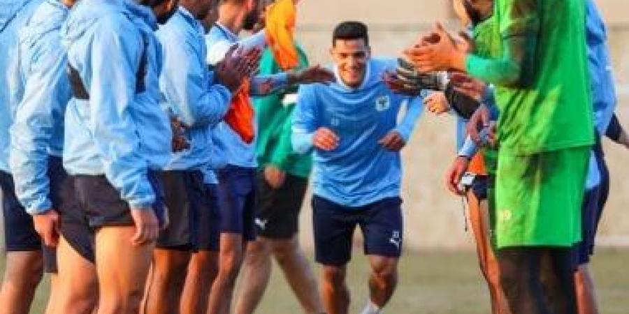 المصري يتفق مع الأهلي على ضم مصطفى العش نهائيًا