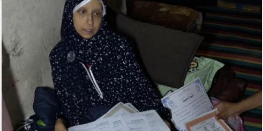 الفلسطينية خلود أبو سهمود تسافر للعلاج بمصر بعد نشر «اليوم السابع» معاناتها