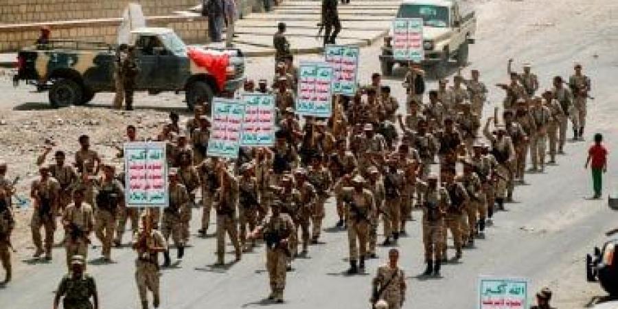 الحوثيون يعلنون قصف أهداف حساسة فى السعودية