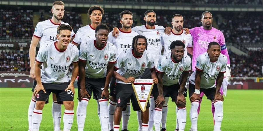 الليلة.. ميلان يستضيف فينيزيا بالدوري الإيطالي