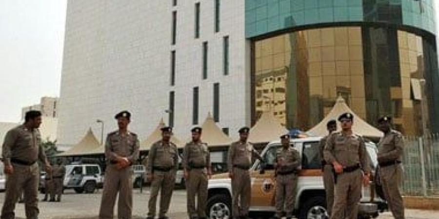 الدفاع المدنى السعودى يطلق صافرات الإنذار فى أبها وخميس مشيط