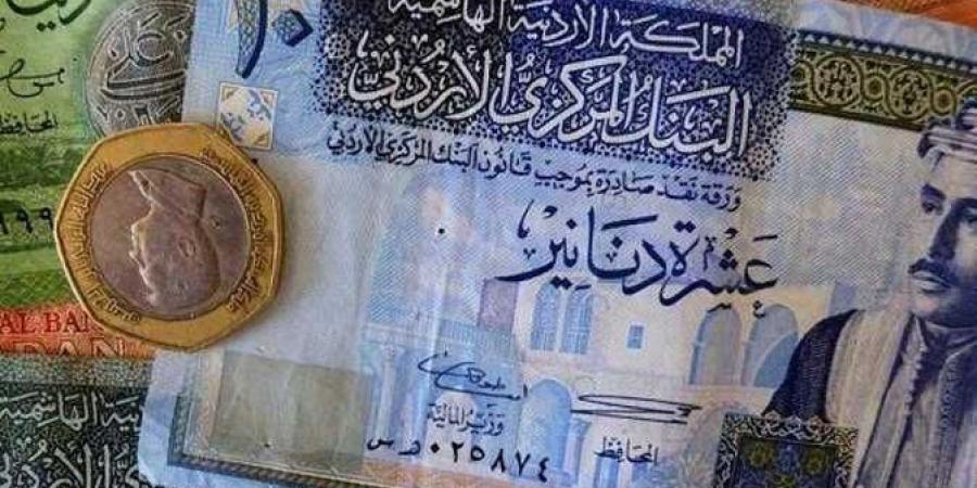 تراجع سعر الدينار الأردني مقابل الجنيه في البنوك المصرية بختام تعاملات اليوم