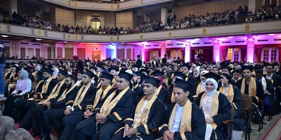 جامعة القاهرة تحتفي بتخريج دفعة 2025 /2026 من كلية الحاسبات والذكاء الاصطناعي