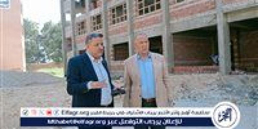 وكيل تعليم أسيوط يتابع أعمال الاحلال الجزئى لمدرسة جمال العطيفى بأبوتيج