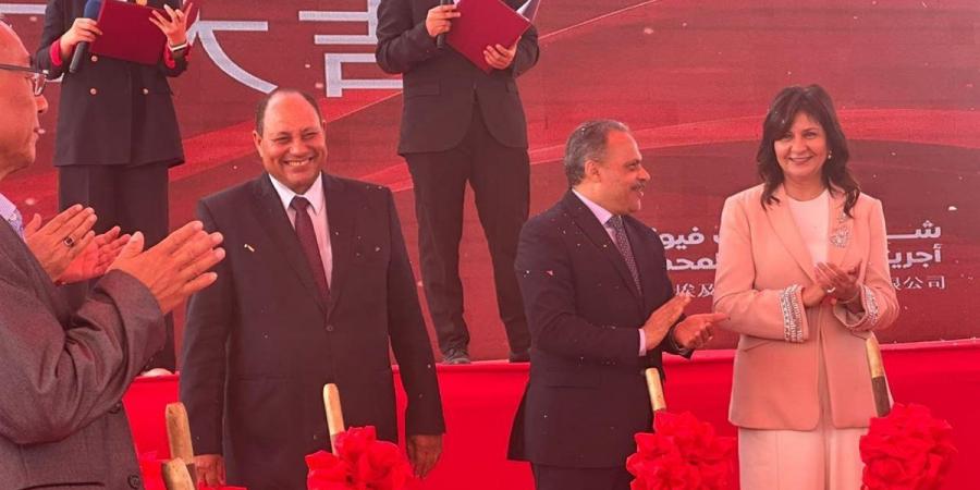 بطاقة إنتاجية مليون طن سنويًا، استثمارات صينية بقيمة 1.5 مليار جنيه لإنشاء مصنع أعلاف بمصر