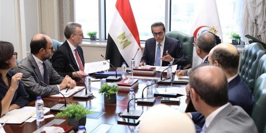 وزير الصحة يبحث مع بنك الاستثمار الأوروبي تمويل مشروعات عاجلة حتى 2027