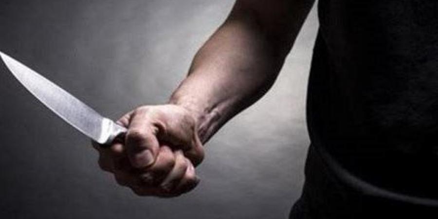 رفض الطلاق فتلقى طعنة نافذة، زوجة تستعين بخطيب شقيقتها لإنهاء الخلاف مع زوجها في السلام