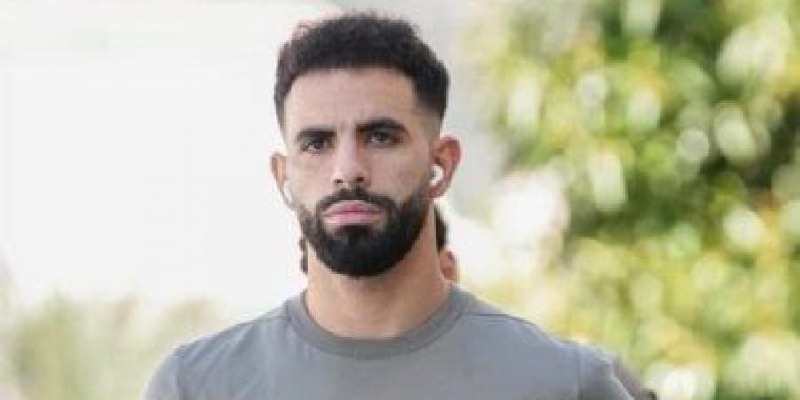 ‏استبعاد ريان آيت نوري من معسكر الجزائر وعودته إلى مانشستر سيتي