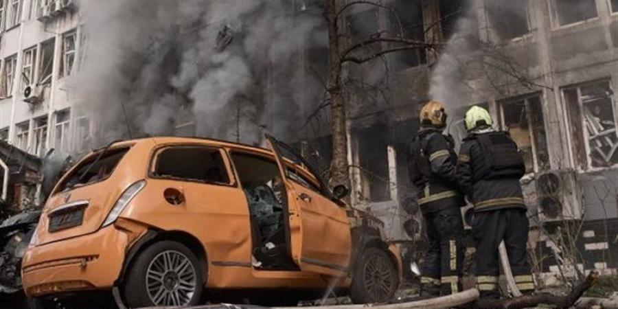 "ذا جارديان" البريطانية ترصد أسباب الاستهداف الروسي لخدمات الاتصالات الأوكرانية