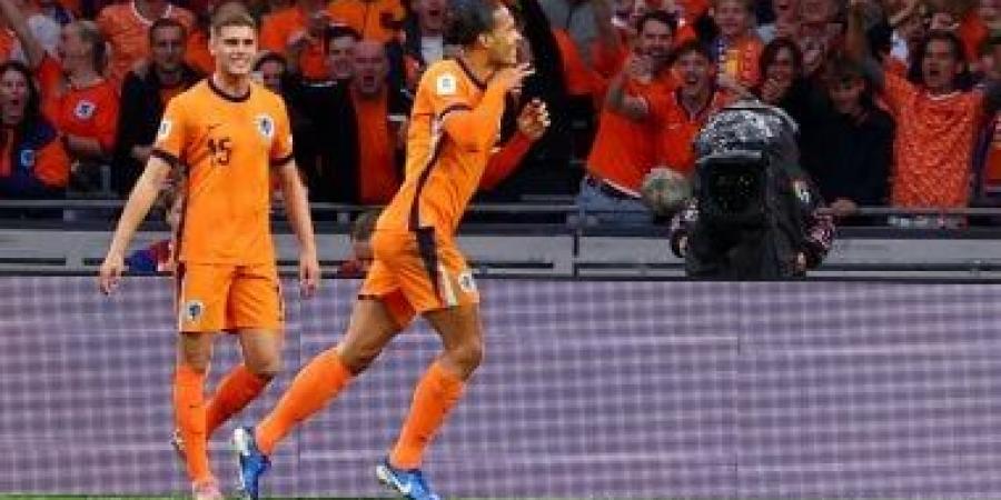 هولندا تبحث عن انتصارها الأول مع تشافي أمام صربيا فى دوري الأمم الأوروبية
