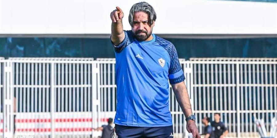 وفاة والدة مدحت عبد الهادي بعد رحلة مرض، نجم الزمالك اعتذر عن أعمال كثيرة لرعايتها