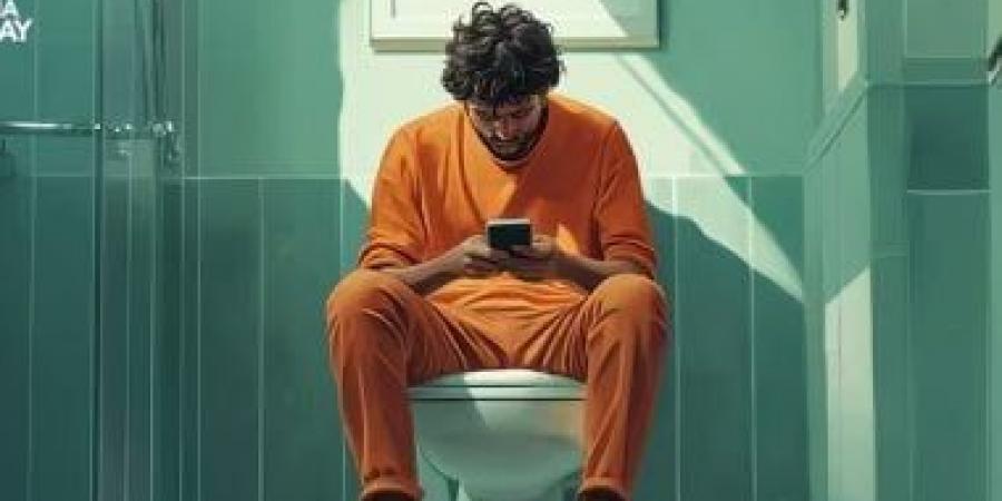 متدخلوش معاك الحمام.. خطأ شائع قد يؤدى إلى تدمير هاتفك الذكى