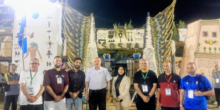 ناصر مندور يلتقي طلاب قناة السويس المشاركين بأسبوع شباب الجامعات ويشيد بتمثيلهم المشرف (صور)