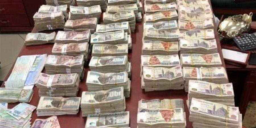 من تجارة المخدرات إلى العقارات والمركبات، قصة غسل 70 مليون جنيه