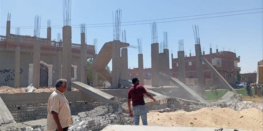 إزالة 53 حالة تعد على 12725 مترا من أملاك الدولة بقنا ونجع حمادي وفرشوط