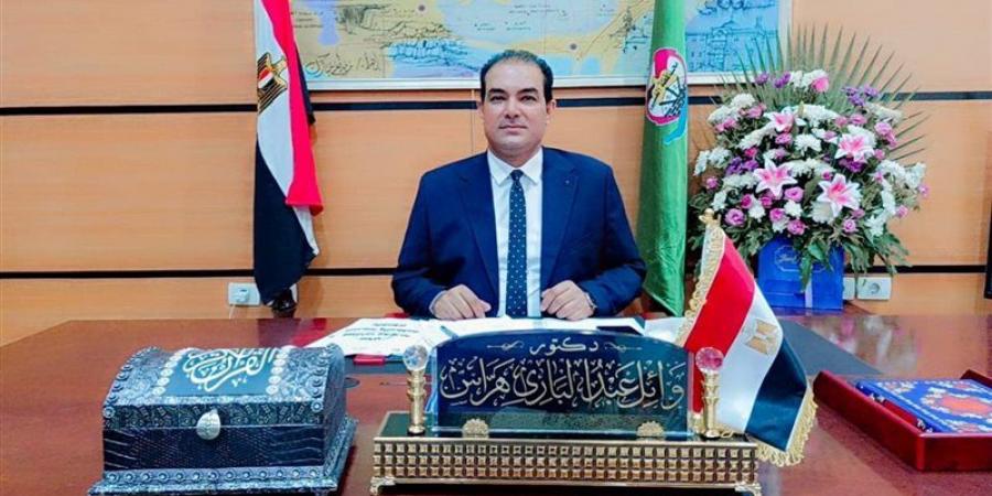 في واقعة قفز تلميذين من حمام مدرسة بالفيوم، إحالة المدير و4 مدرسين إلى التحقيق