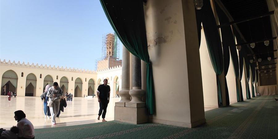موعد أذان العشاء اليوم الإثنين 28 - 9 - 2026 في القاهرة والمحافظات