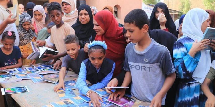 250 فعالية في 20 محافظة، «التضامن» تواصل عروض مسرح المواجهة والتجوال