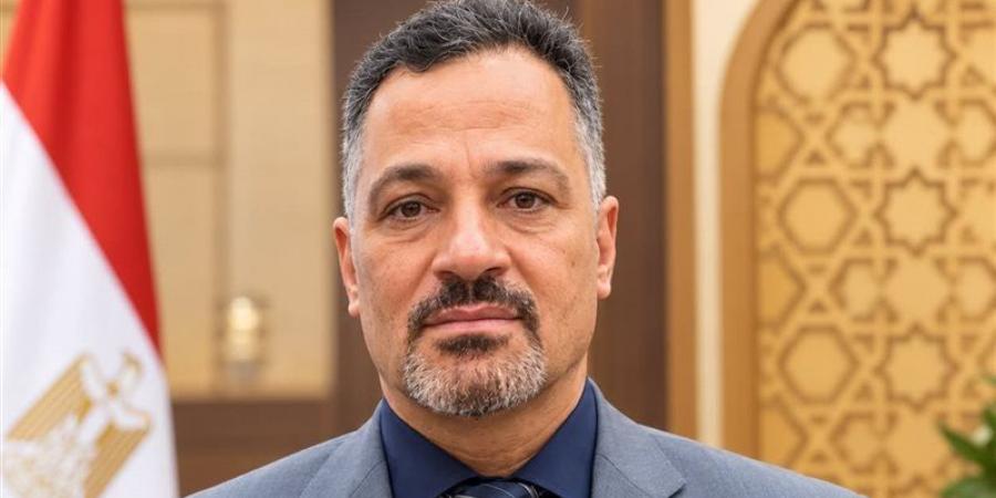 ندب الدكتور وليد أبو العينين للقيام بعمل رئيس الإدارة المركزية للشؤون الإدارية بالأزهر