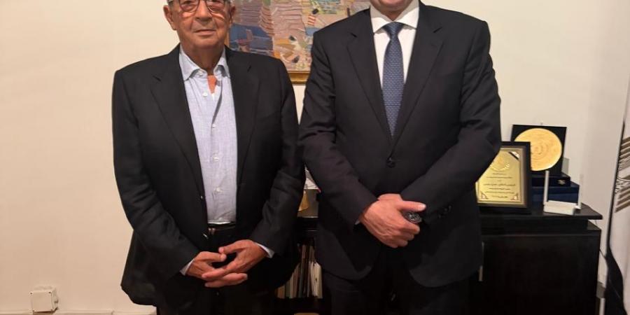 عمرو موسى والسعيد غنيم يبحثان مستقبل حزب المؤتمر وتطوير أدائه السياسي (صور)