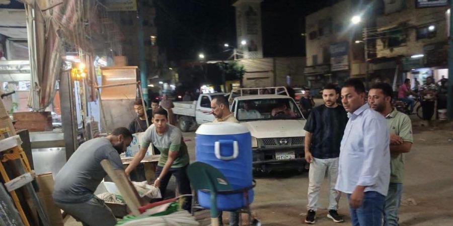 تحقيقا للسيولة المرورية.. حملات مكثفة لرفع الإشغالات والتعديات بمراكز المنيا
