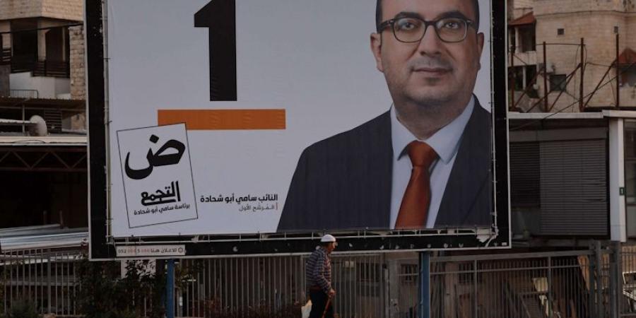 سجال بين المشتركة والموحدة بعد تصريحات سيغالوفيتش حول شطب سامي أبو شحادة