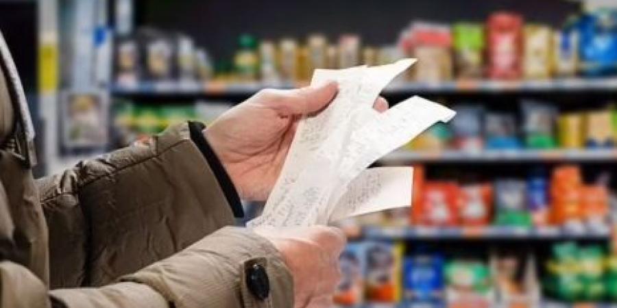 القسوة وصلت للحلقوم بسبب غلاء أسعار السلع والخدمات، خبير يهاجم الحكومة ويطالبها بالاعتذار للمصريين