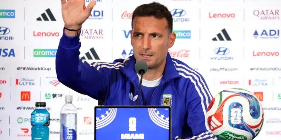تطورات جديدة في مستقبل سكالوني مع منتخب الأرجنتين