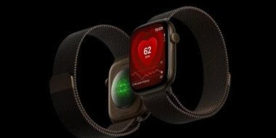 الألومنيوم أم التيتانيوم أم السيراميك؟.. مقارنة لاختيار Apple Watch Series 12 الأنسب