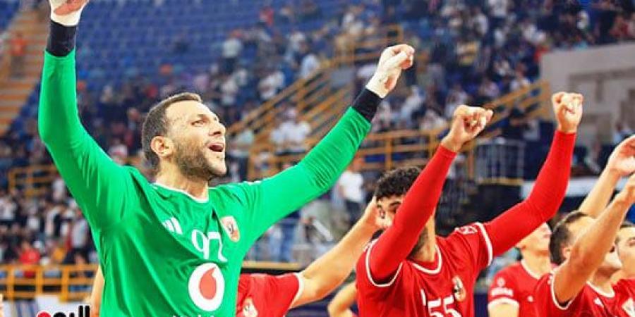 الأهلى يتوج بالميدالية العالمية الثالثة في تاريخ بطولات العالم لكرة اليد