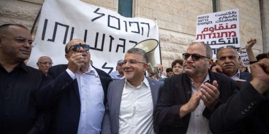 المحكمة العليا الإسرائيلية تنظر في طعون مرشحين عرب استُبعدوا من الانتخابات