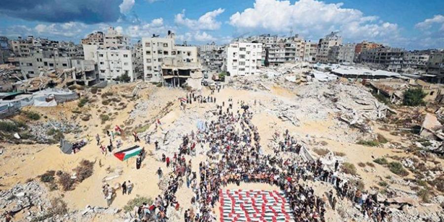 فيما المستوطنون يصعّدون هجماتهم في الضفة غزة تشيّع 105من شهداء «برج التاج»