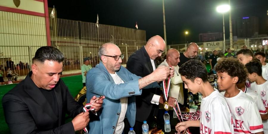 افتتاح ملعب جديد بمجمع ناشئي الزمالك بحضور حسن شحاتة والمندوه وهشام نصر