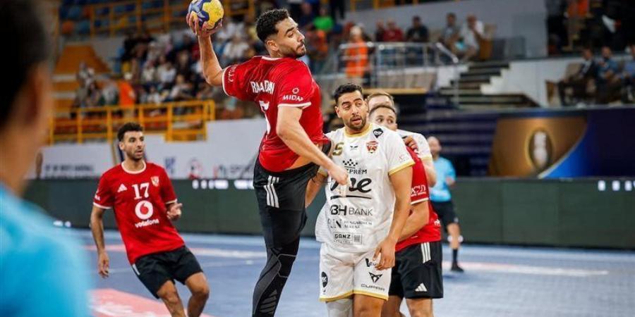 مونديال كرة اليد، الأهلي يتقدم على الزمالك في الشوط الأول 13/19