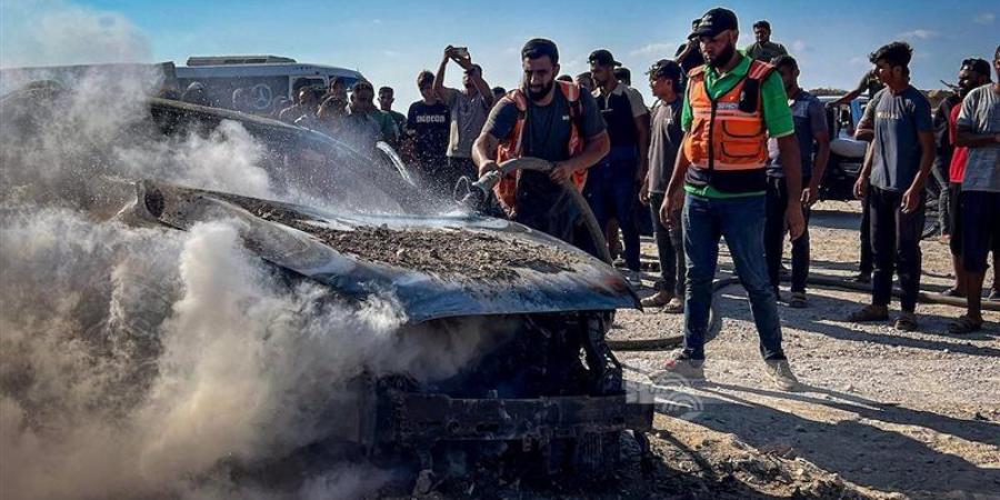 قصف إسرائيلي في غزة واقتحامات في الضفة الغربية