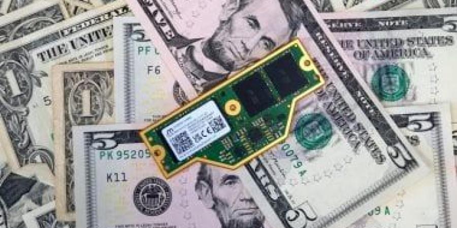 ذاكرة الذكاء الاصطناعي تلتهم ثلث إنتاج DRAM وتهدد بتقليص المعروض التقليدي