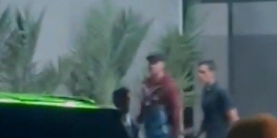 شاهد، كريستيانو رونالدو يصل مدريد بعد مغادرته معسكر منتخب البرتغال