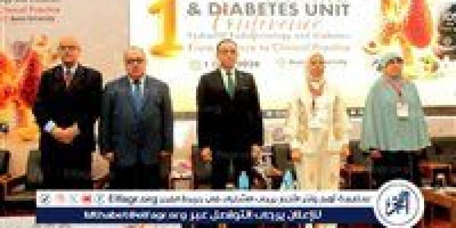 نائب رئيس جامعة أسيوط يشهد افتتاح المؤتمر الأول لوحدة الغدد الصماء والسكر للأطفال بمستشفى الأطفال الجامعي